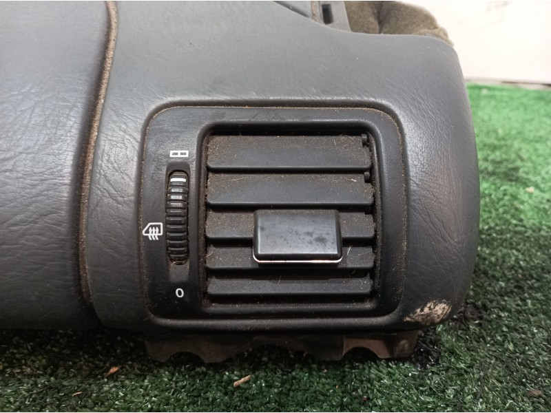 Recambio de salpicadero para mercedes-benz clase m (w163) 270 cdi (163.113) referencia OEM IAM A1636800787 A1636800787 A16368007