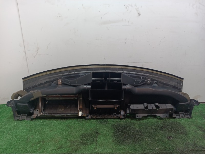 Recambio de salpicadero para mercedes-benz clase m (w163) 270 cdi (163.113) referencia OEM IAM A1636800787 A1636800787 A16368007