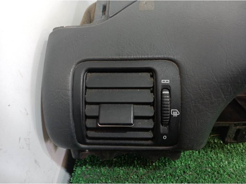 Recambio de salpicadero para mercedes-benz clase m (w163) 270 cdi (163.113) referencia OEM IAM A1636800787 A1636800787 A16368007