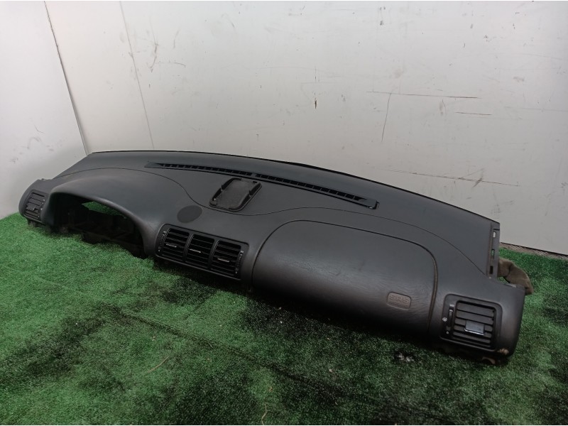 Recambio de salpicadero para mercedes-benz clase m (w163) 270 cdi (163.113) referencia OEM IAM A1636800787 A1636800787 A16368007