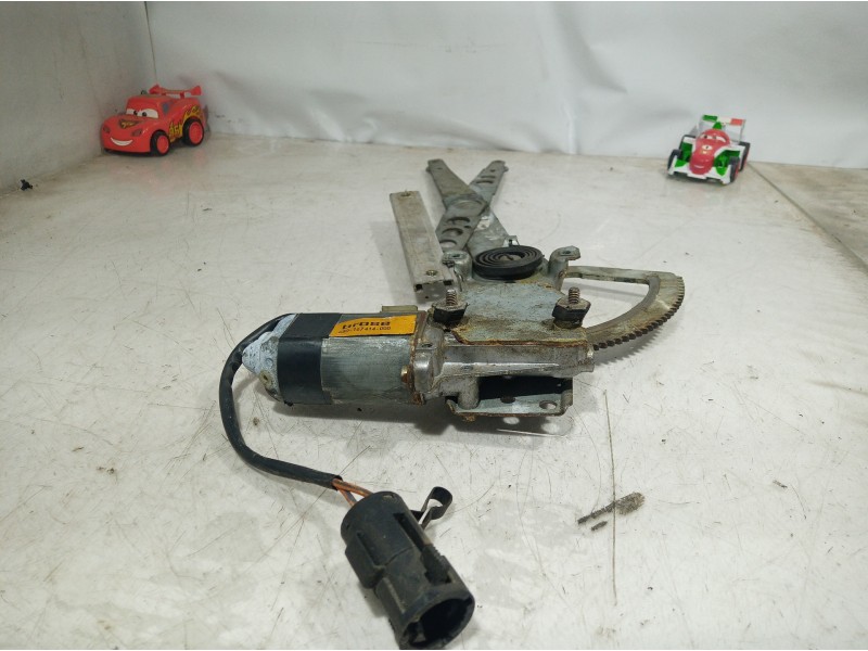 Recambio de elevalunas delantero derecho para jaguar xj6/12 3.6 daimler / kat referencia OEM IAM 680167414000 680167414000 68016