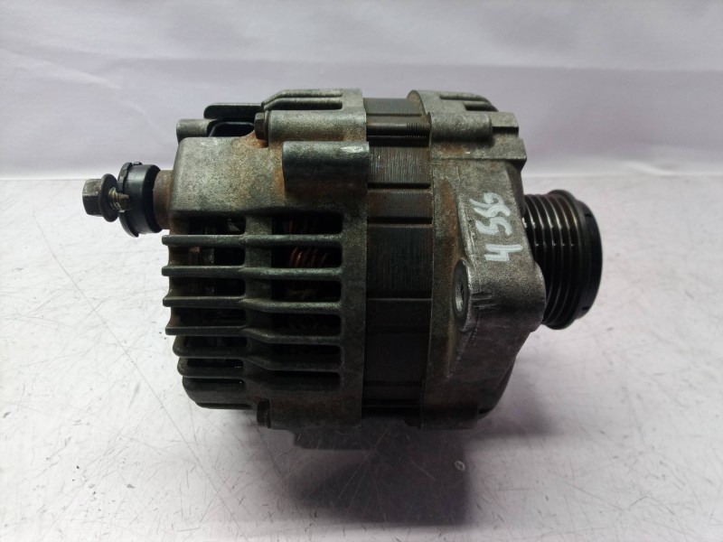 Recambio de alternador para renault mascott 3.0 diesel referencia OEM IAM 23100DB000 23100DB000 23100DB000