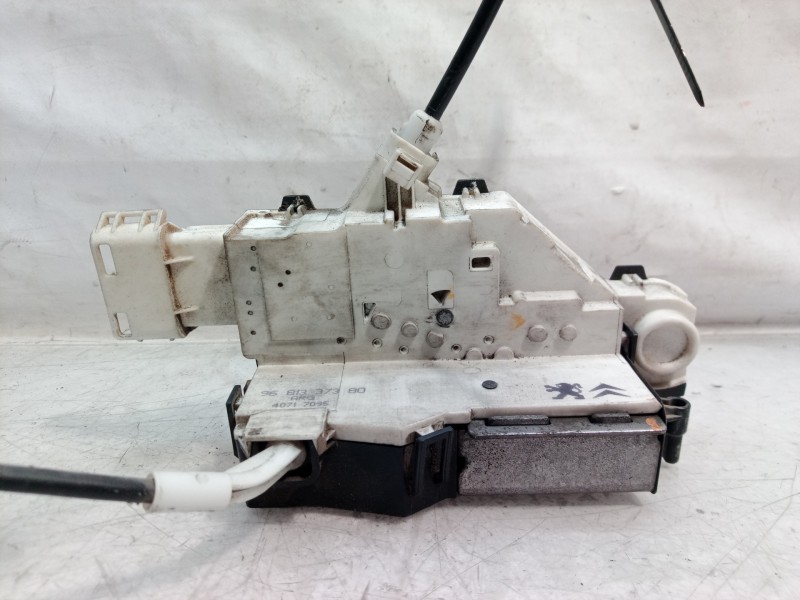 Recambio de cerradura puerta trasera izquierda para peugeot 407 sport referencia OEM IAM 9681337380 9681337380 9681337380