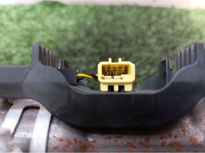 Recambio de airbag delantero derecho para volkswagen tiguan (5n1) 2.0 tdi referencia OEM IAM 671ASP 671ASP 1Q0880204