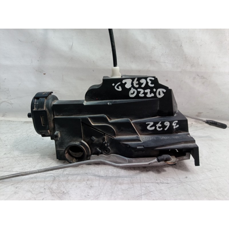 Recambio de cerradura puerta delantera izquierda para mercedes-benz clase a (w168) 140 (168.031) referencia OEM IAM A16872019 A1