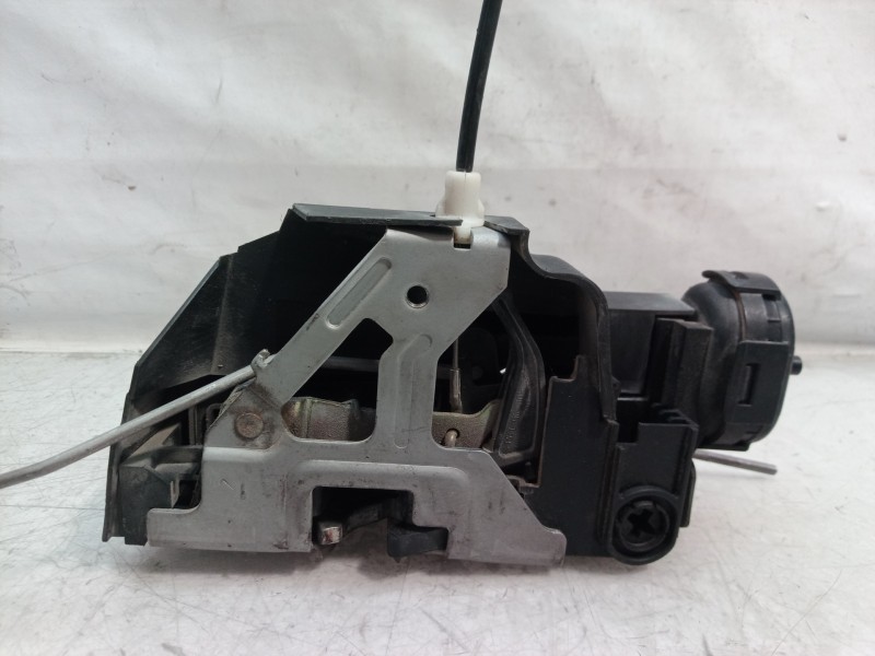 Recambio de cerradura puerta delantera izquierda para mercedes-benz clase a (w168) 140 (168.031) referencia OEM IAM A16872019 A1