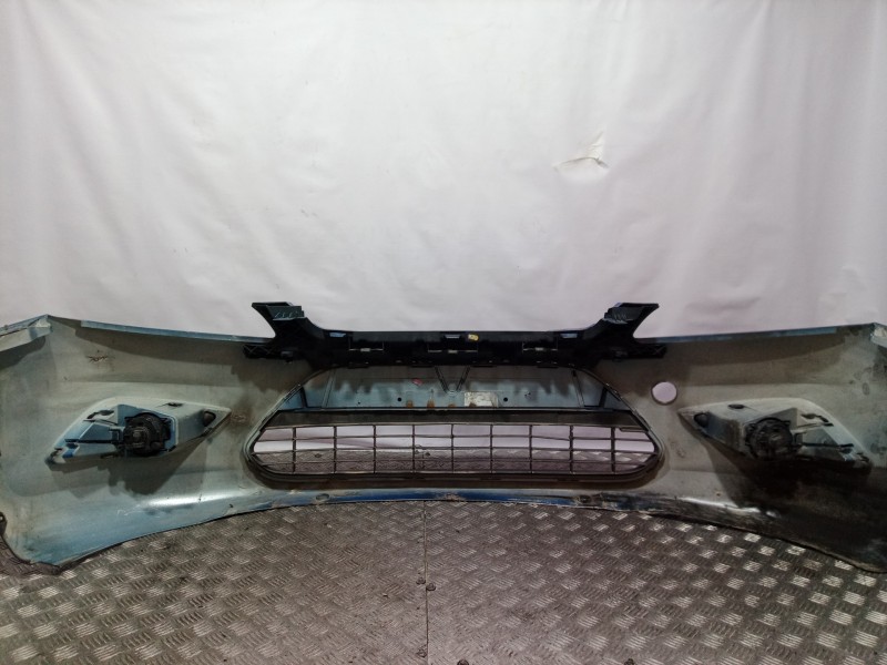 Recambio de paragolpes delantero para ford focus berlina (cap) ambiente (d) referencia OEM IAM 1343862  