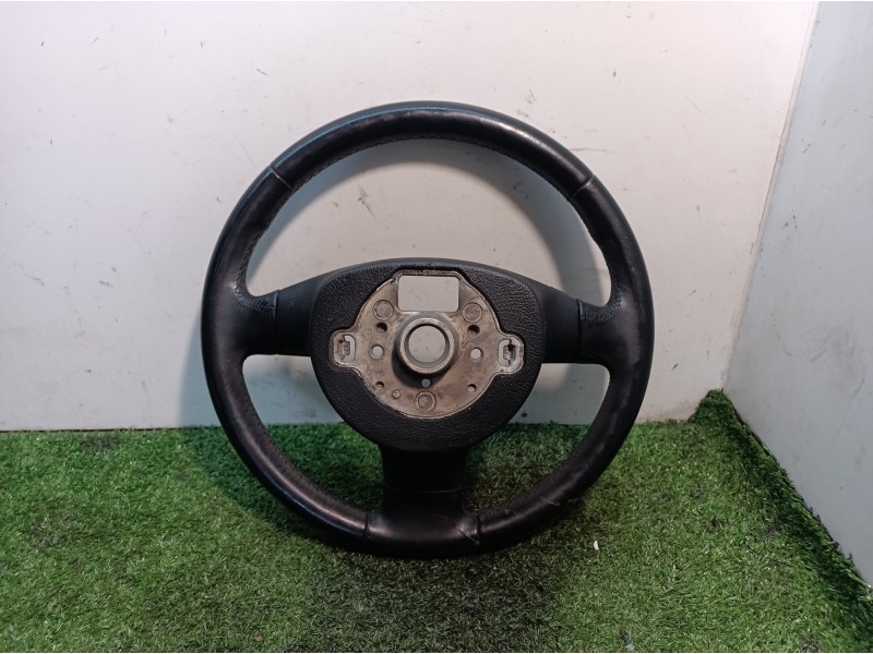 Recambio de volante para volkswagen tiguan (5n1) 2.0 tdi referencia OEM IAM PV61618394D00 61618396 1K0959538F