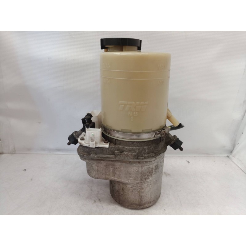 Recambio de bomba direccion para opel vectra c caravan 2.2 16v dti cat (y 22 dtr / l50) referencia OEM IAM M05731125FL M05731125