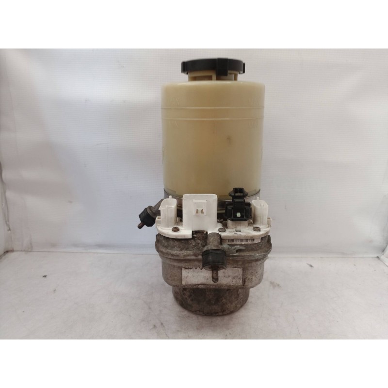 Recambio de bomba direccion para opel vectra c caravan 2.2 16v dti cat (y 22 dtr / l50) referencia OEM IAM M05731125FL M05731125