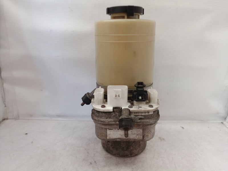 Recambio de bomba direccion para opel vectra c caravan 2.2 16v dti cat (y 22 dtr / l50) referencia OEM IAM M05731125FL M05731125