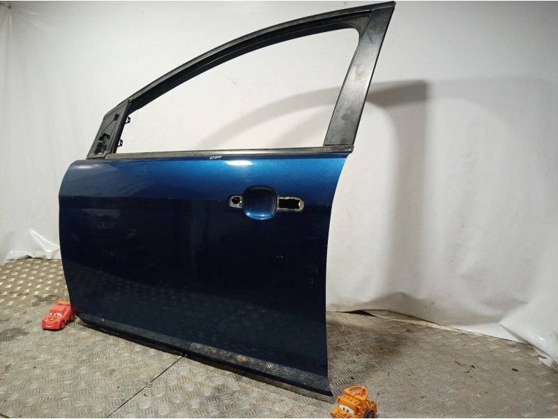 Recambio de puerta delantera izquierda para ford focus berlina (cap) ambiente (d) referencia OEM IAM   