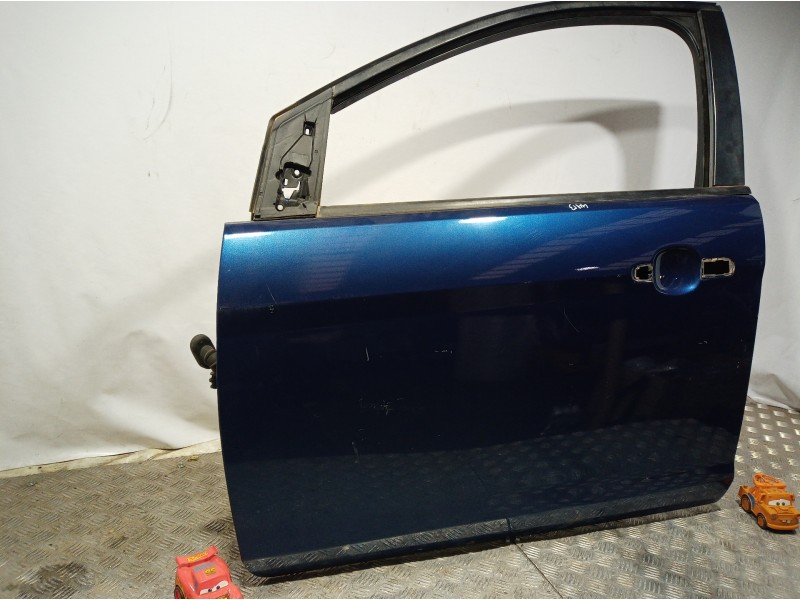 Recambio de puerta delantera izquierda para ford focus berlina (cap) ambiente (d) referencia OEM IAM   
