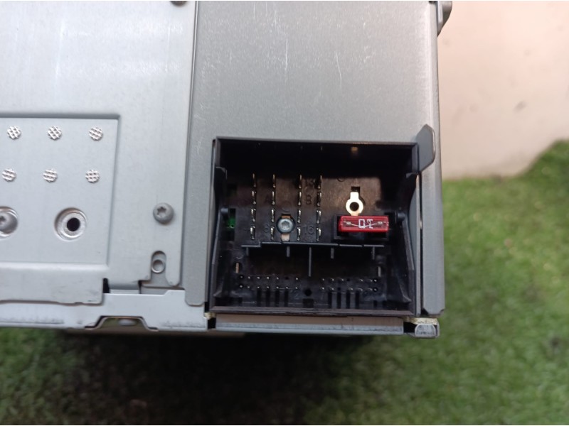 Recambio de sistema audio / radio cd para volkswagen tiguan (5n1) 2.0 tdi referencia OEM IAM 3C8035195 3C8035195 8157647239360