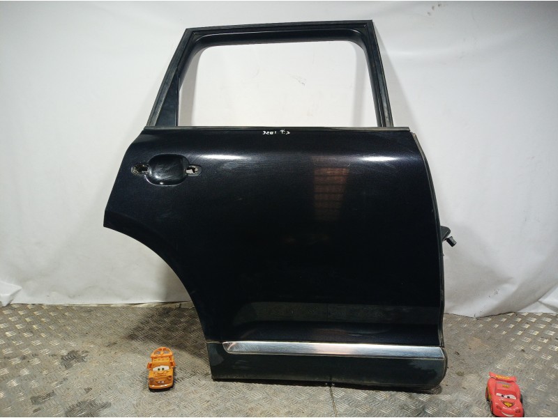 Recambio de puerta trasera derecha para volkswagen touareg (7la) tdi r5 referencia OEM IAM   