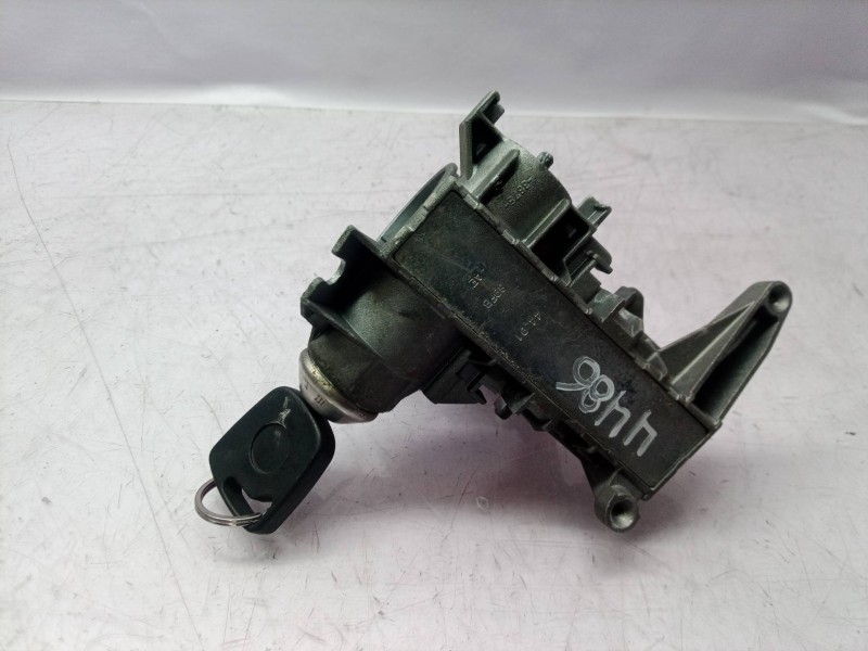 Recambio de conmutador de arranque para ford fiesta berl./courier courier familiar referencia OEM IAM   