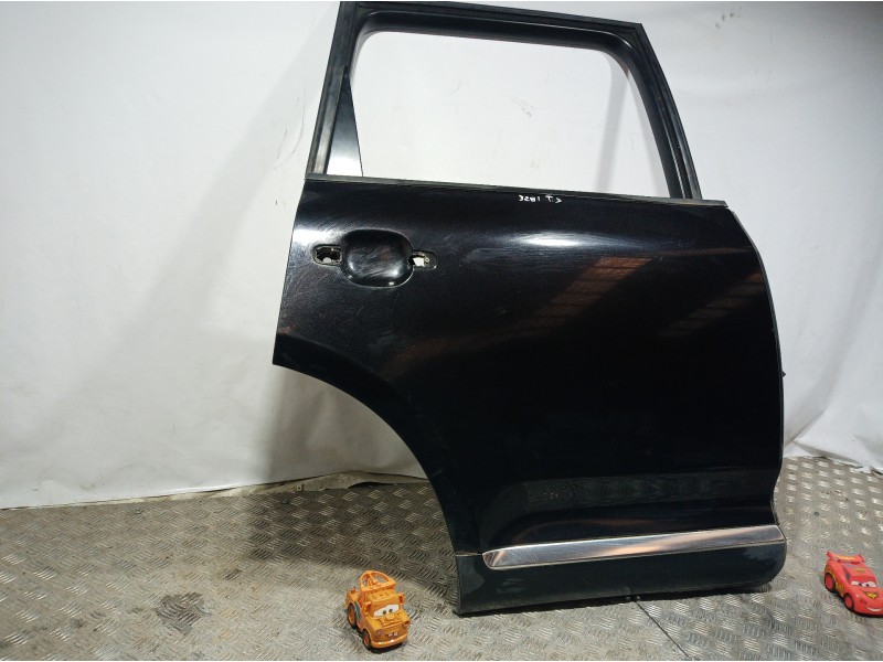 Recambio de puerta trasera derecha para volkswagen touareg (7la) tdi r5 referencia OEM IAM   