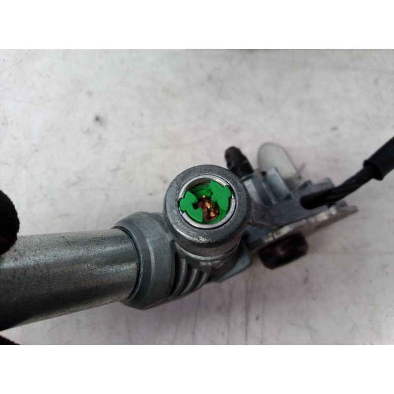 Recambio de cinturon seguridad delantero izquierdo para opel corsa d catch me referencia OEM IAM 607707700D 607707700D 607707700