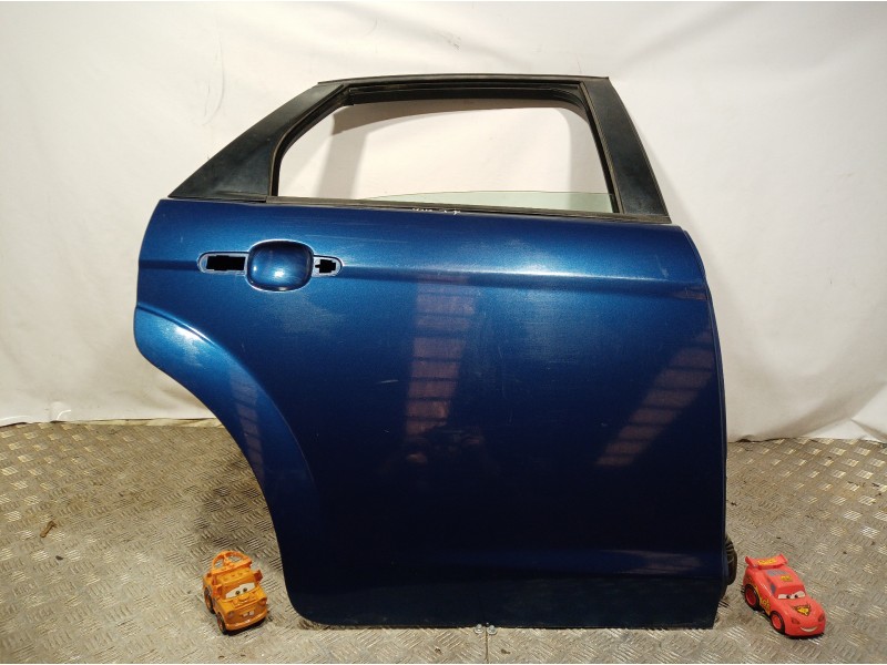 Recambio de puerta trasera derecha para ford focus berlina (cap) ambiente (d) referencia OEM IAM   