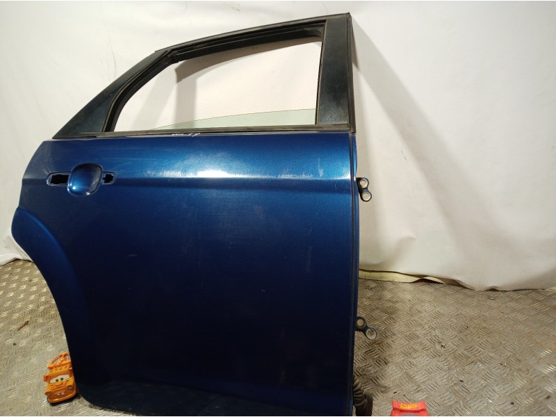 Recambio de puerta trasera derecha para ford focus berlina (cap) ambiente (d) referencia OEM IAM   