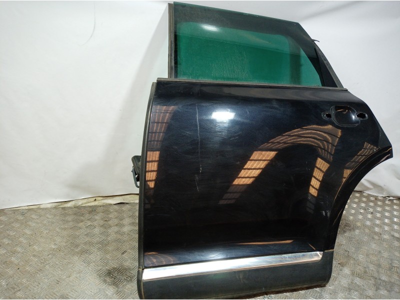 Recambio de puerta trasera izquierda para volkswagen touareg (7la) tdi r5 referencia OEM IAM   