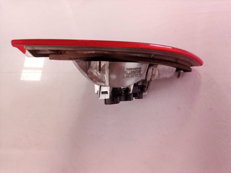 Recambio de piloto trasero derecho interior para ford galaxy (vy) ghia referencia OEM IAM 7M5945094B 7M5945094B 7M5945094B