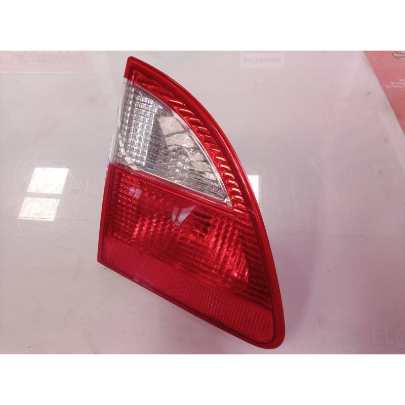 Recambio de piloto trasero izquierdo interior para ford galaxy (vy) ghia referencia OEM IAM 7M5945093B 7M5945111A 7M5945111A