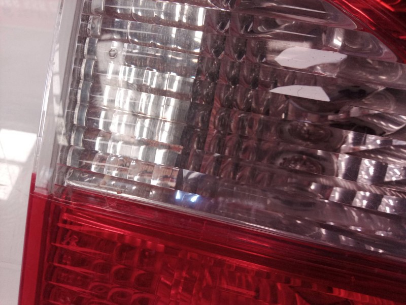 Recambio de piloto trasero izquierdo interior para ford galaxy (vy) ghia referencia OEM IAM 7M5945093B 7M5945111A 7M5945111A