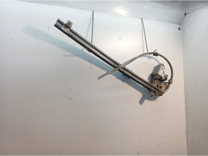 Recambio de elevalunas trasero izquierdo para renault espace iv (jk0) grand espace expression referencia OEM IAM 8200017909 8200