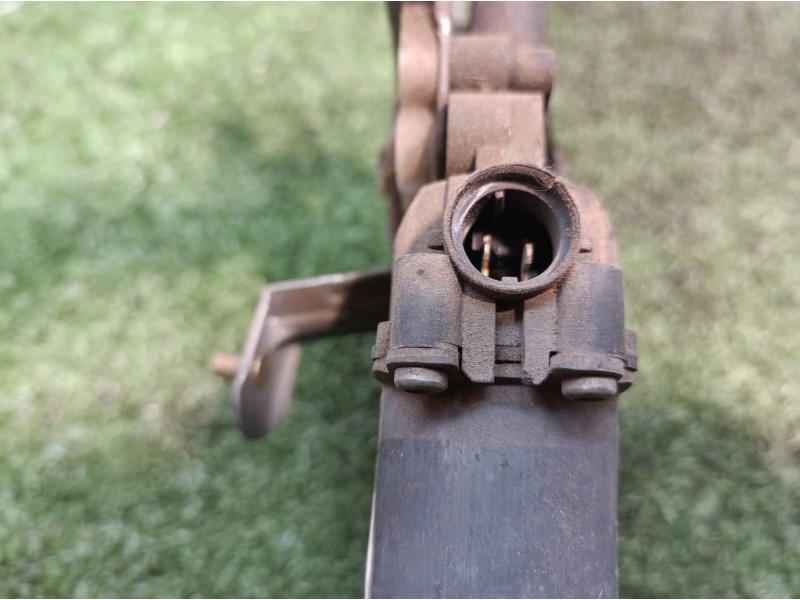 Recambio de elevalunas trasero izquierdo para renault espace iv (jk0) grand espace expression referencia OEM IAM 8200017909 8200