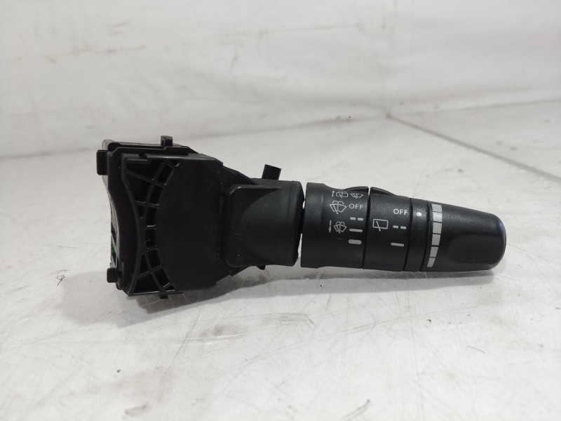 Recambio de mando limpia para nissan primera berlina (p12) acenta referencia OEM IAM 25260 25260 25260