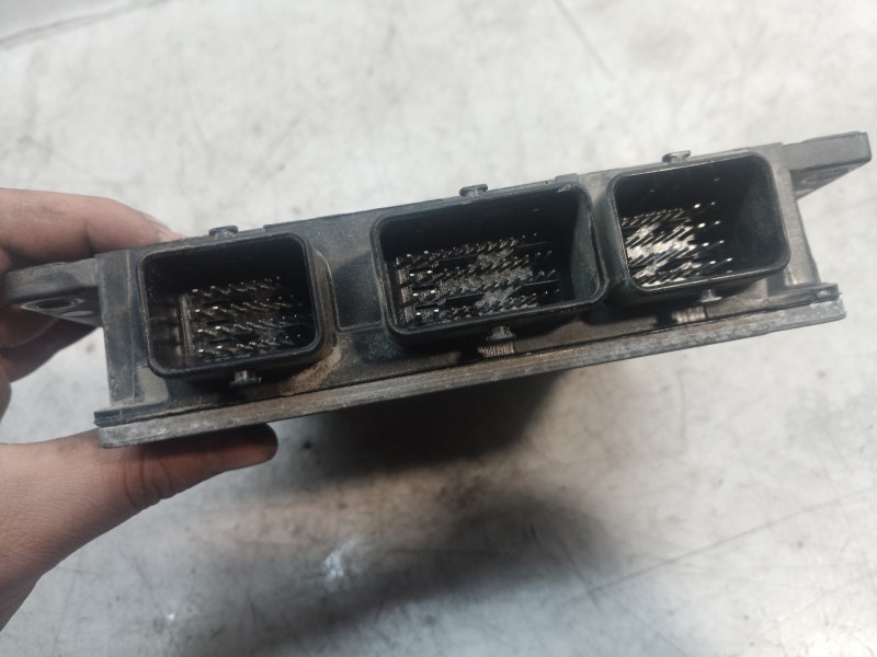 Recambio de centralita motor uce para renault scenic ii grand exception referencia OEM IAM 8200334419 8200334419 8200334419