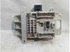 Recambio de caja reles / fusibles para toyota rav 4 (a2) 2.0 luna 4x4 referencia OEM IAM 8198050030 8198050030 8198050030