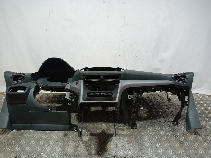 Recambio de salpicadero para ford c-max edition referencia OEM IAM   