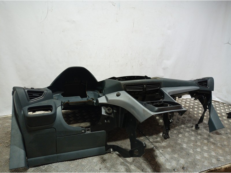 Recambio de salpicadero para ford c-max edition referencia OEM IAM   