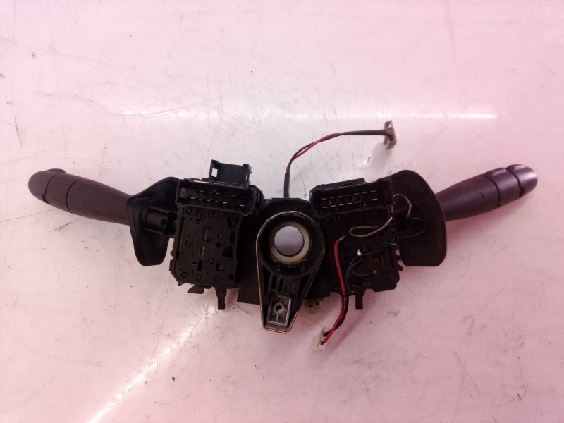 Recambio de mando multifuncion para nissan kubistar (x76) premium (l1) referencia OEM IAM 34394504 34394504 34394504