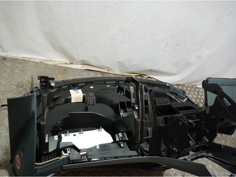 Recambio de salpicadero para ford c-max edition referencia OEM IAM   
