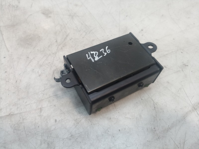 Recambio de modulo electronico para land rover range rover (lp) dse (100kw) referencia OEM IAM AMR6356 AMR6356 AMR6356