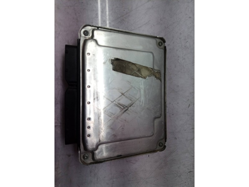 Recambio de centralita motor uce para seat ibiza (6l1) stella referencia OEM IAM 038906019NE 038906019 0281011824