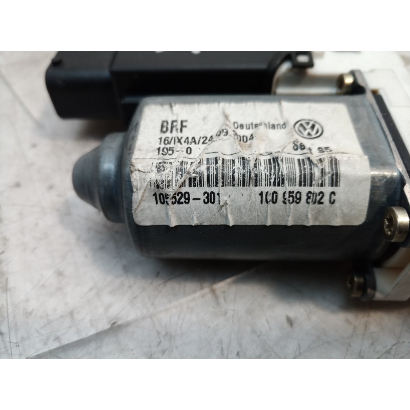 Recambio de motor elevalunas delantero derecho para seat leon (1m1) sport referencia OEM IAM 1C0959802C 1C0959802C 1C0959802C