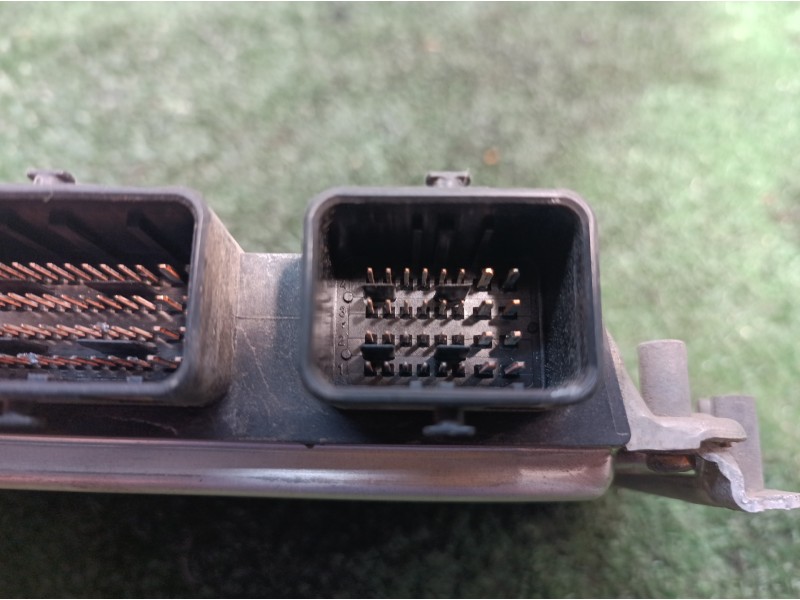 Recambio de centralita motor uce para peugeot 206 berlina quicksilver referencia OEM IAM 9648482980 9648482980 0261208101