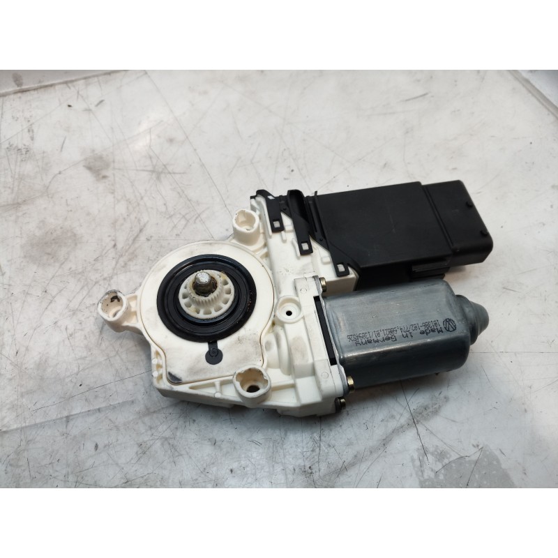 Recambio de motor elevalunas delantero derecho para seat leon (1m1) sport referencia OEM IAM 1C0959802C 1C0959802C 1C0959802C