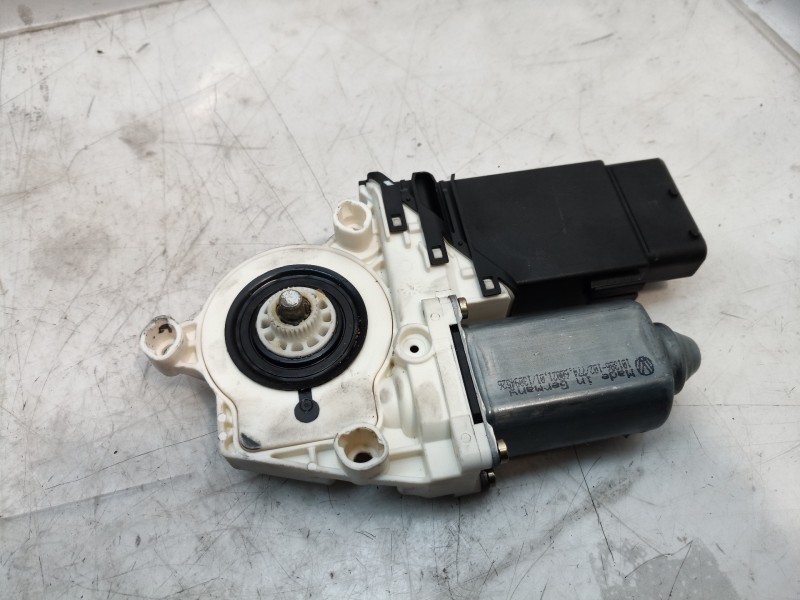 Recambio de motor elevalunas delantero derecho para seat leon (1m1) sport referencia OEM IAM 1C0959802C 1C0959802C 1C0959802C