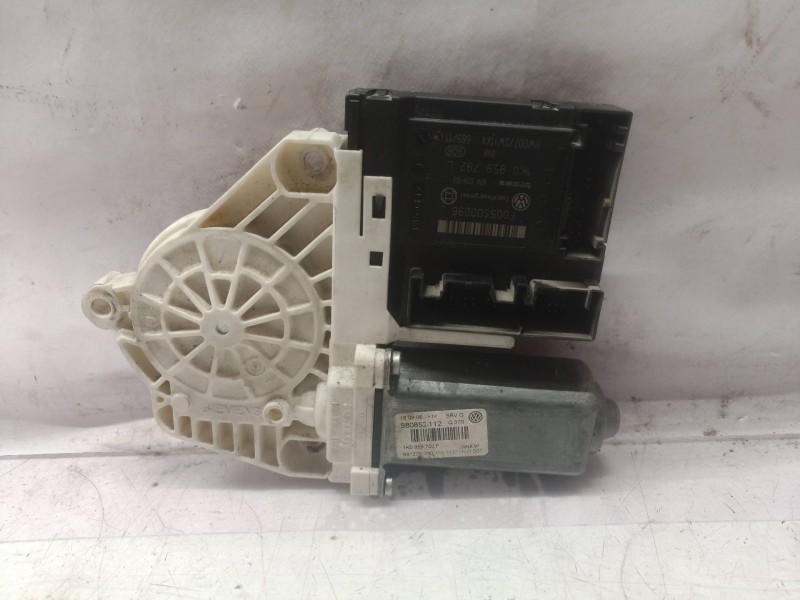 Recambio de motor elevalunas delantero derecho para volkswagen passat variant (3c5) trendline referencia OEM IAM 3C1837462H 3C18