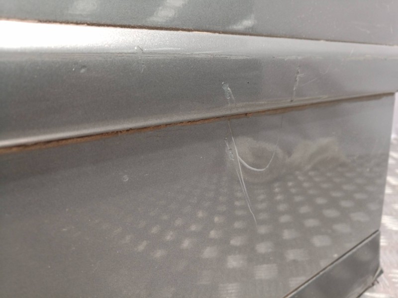 Recambio de puerta delantera izquierda para audi a4 berlina (8e) 1.8 20v turbo referencia OEM IAM   