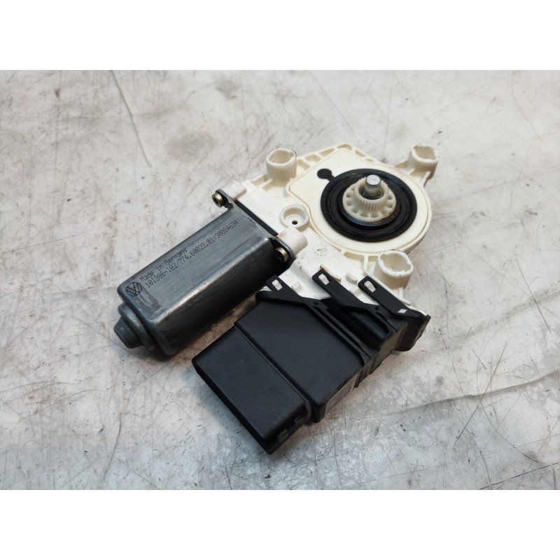 Recambio de motor elevalunas trasero derecho para seat leon (1m1) sport referencia OEM IAM 1C0959812A 1C0959812A 1C0959812A