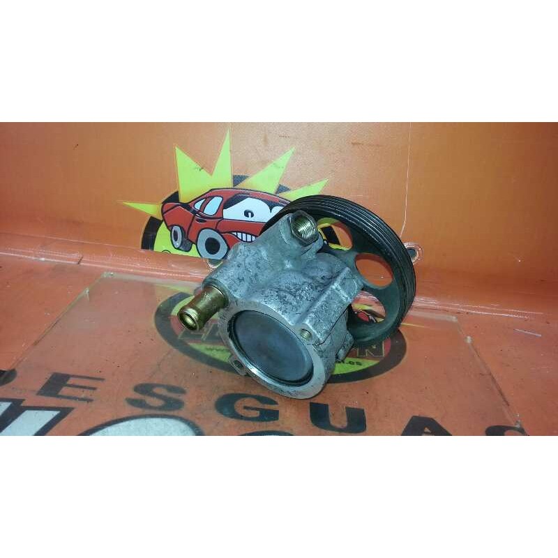 Recambio de bomba direccion para renault trafic combi (ab 4.01) 6 - plazas, acristalado parcial, combi corto referencia OEM IAM 