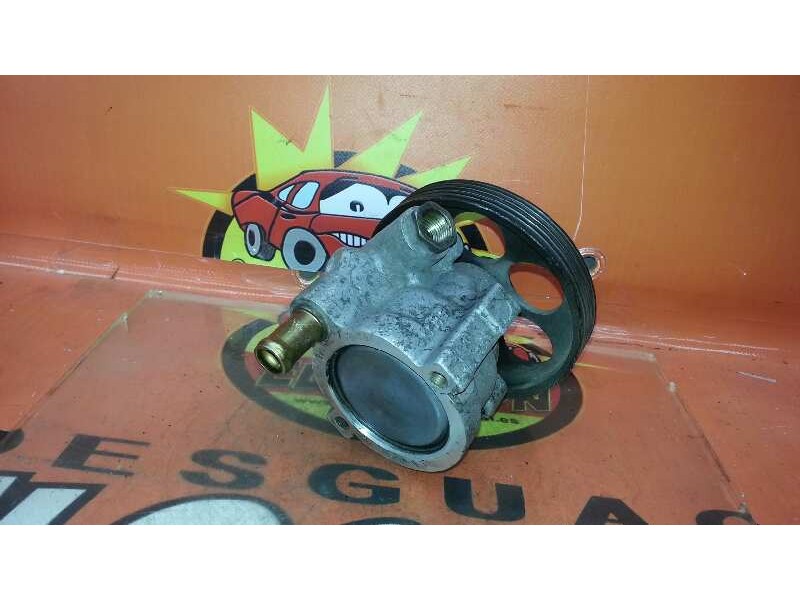 Recambio de bomba direccion para renault trafic combi (ab 4.01) 6 - plazas, acristalado parcial, combi corto referencia OEM IAM 