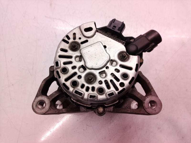 Recambio de alternador para ford fiesta (cbk) ambiente referencia OEM IAM 3S6TAA 3S6 3S6