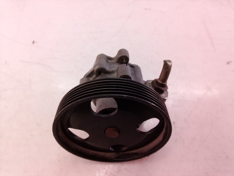 Recambio de bomba direccion para ford fiesta (cbk) ambiente referencia OEM IAM 1426694 1426694 1426694